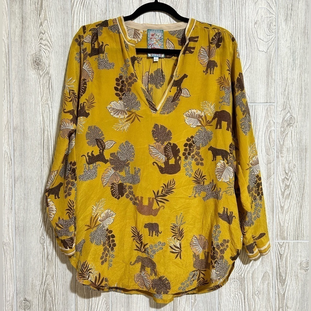 Johnny Was 100% Silk Taly Safari Printed Tunic Blouse Top High Low Hem SZ Small - Picture 2 of 13
